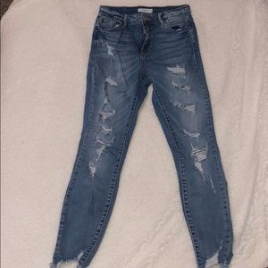 Blue light washed jeans